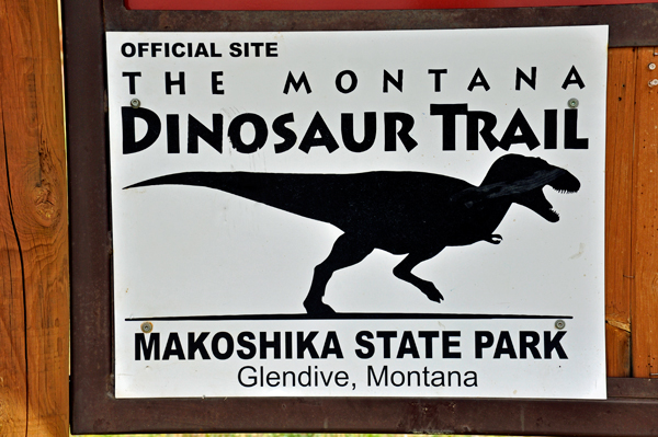 sign: Montana Diosaur Trail at Makoshika State Park